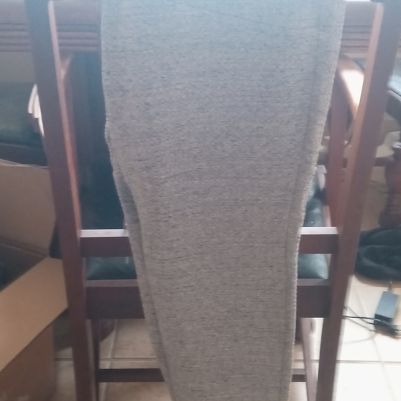 Lululemon Men's At Ease Joggers - Picture 3 of 4